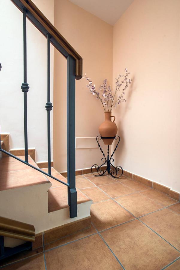 Apartamentos Amat - Only Adult - Playa El Bajondillo Торремолинос Экстерьер фото
