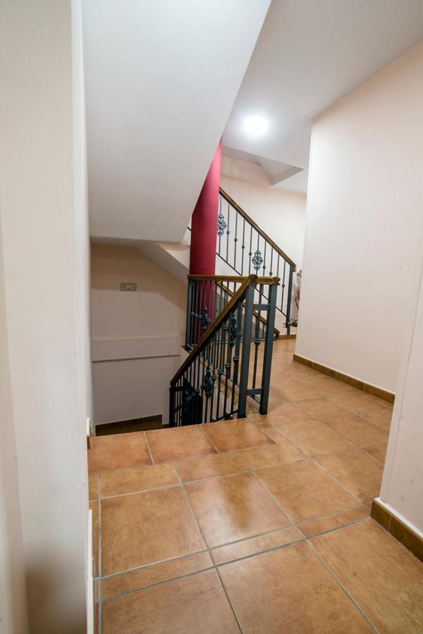 Apartamentos Amat - Only Adult - Playa El Bajondillo Торремолинос Экстерьер фото