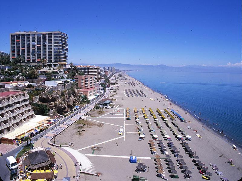 Apartamentos Amat - Only Adult - Playa El Bajondillo Торремолинос Экстерьер фото
